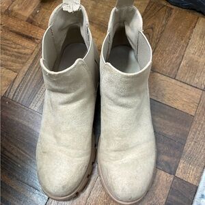 Soda Cream Ankle Boots